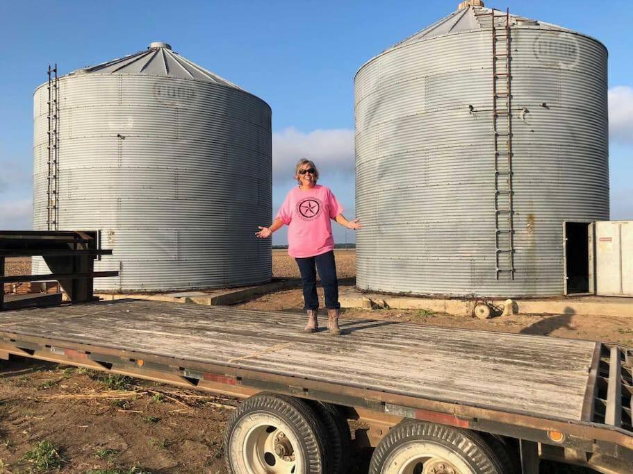 Silo House At Laughing Llama Farm Troy Eksteriør bilde